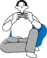 クッションに片膝立てて座りゲームをしている男性（シンプル配色）